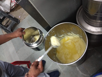 Shree-Man-Kamneshwar-Dudh-Dairy-In-Dewas