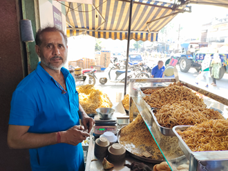 Upkar-Kachori-Wala-In-Neemuch