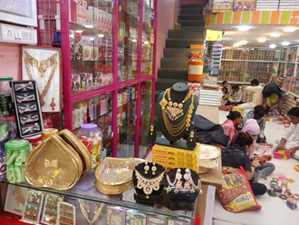 Selection-Kangan-Store-In-Mandsaur