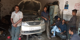 New-Mahindra-Motors-In-Neemuch