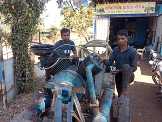 Sanwaliya-Tractors-Garage-In-Neemuch