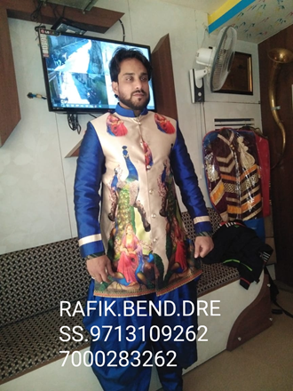 Rafiq-Band-Dress-Wala-In-Neemuch