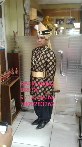 Rafiq-Band-Dress-Wala-In-Neemuch