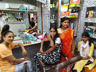 Utsav-Beauty-Parlour-In-Mandsaur