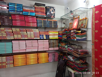 Neha-Sarees-In-Mandsaur