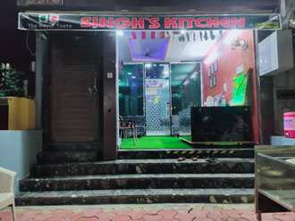 Singh's-Kitchen-In-Ratlam