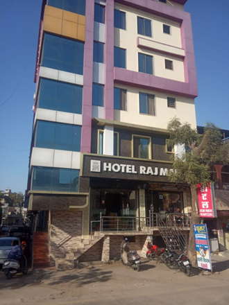 Raj-Mahal-Hotel-and-Restaurant-In-Banswara