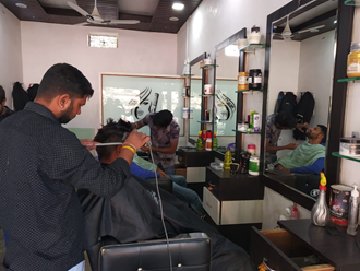 Royal Hair Salon,Manasa : Best Unisex Salon in Manasa