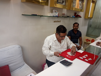 Shree-Ratlam-Jewellers-In-Mandsaur